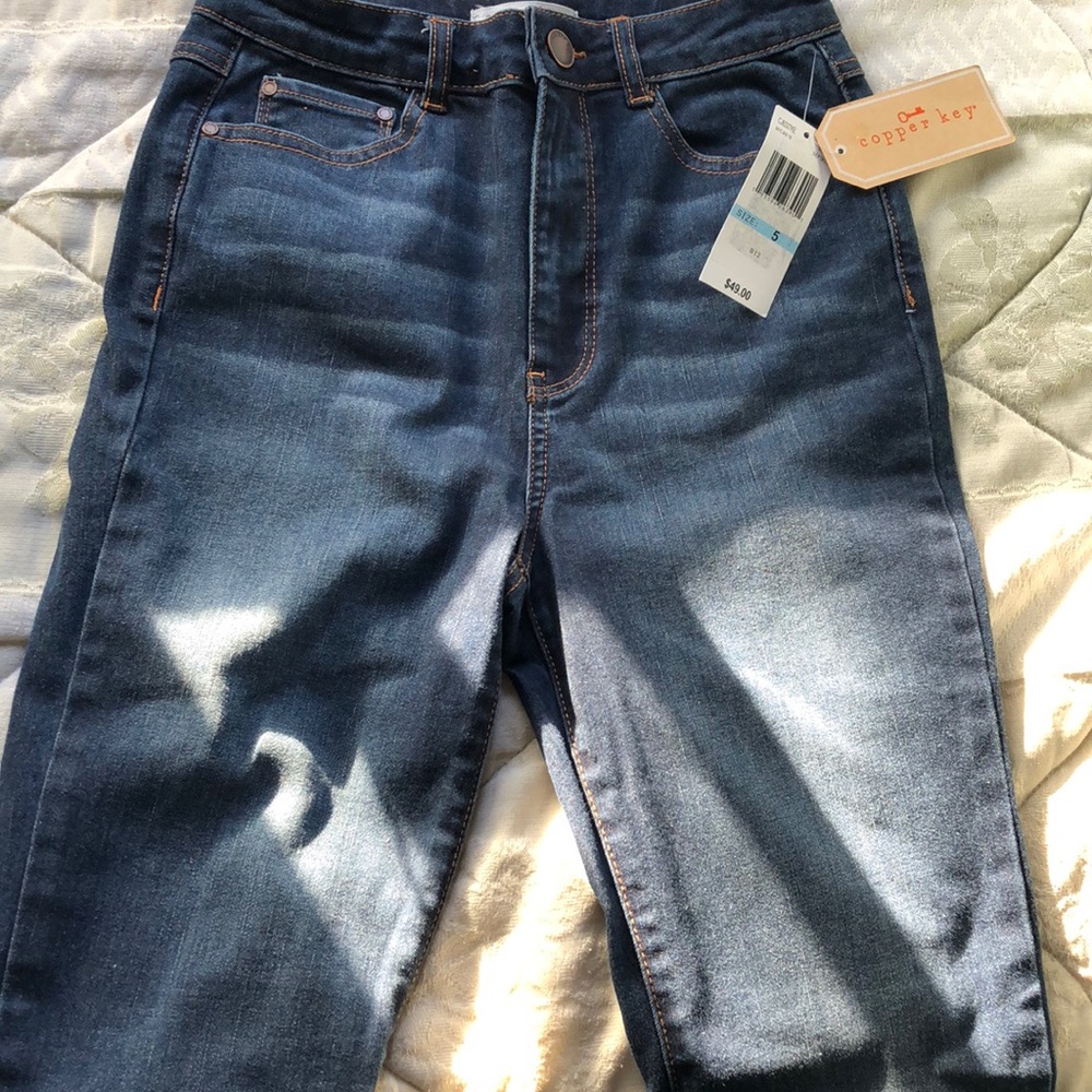High waisted skinny jeans